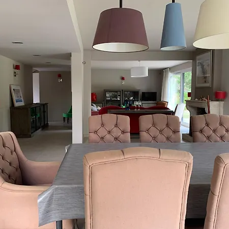 Maison D'exception A 200 M De La *